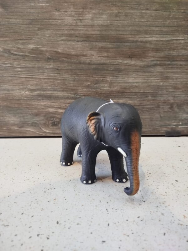 WhatsApp Image 2025-03-12 at 10.05.49_a2435719 SMALL ELEPHANT