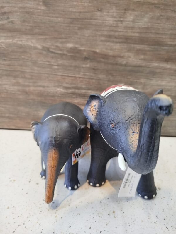 WhatsApp Image 2025-03-12 at 10.05.50_a7d6fa56 SMALL ELEPHANT