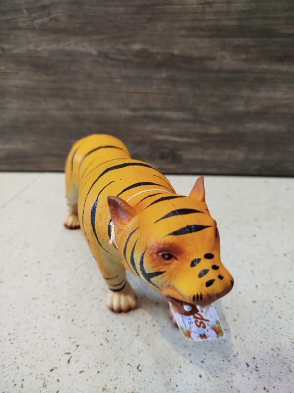 RUBBER TIGER medium