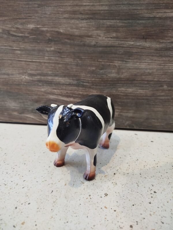 WhatsApp Image 2025-03-12 at 10.05.59_ad0f08c5 Rubber cow